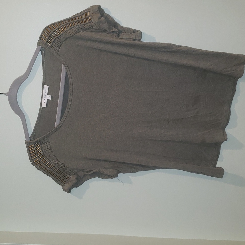 Rose + Olive tee